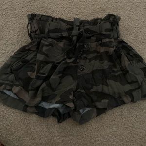 Camo dress shorts